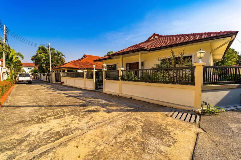 Cozy 3 Bedroom Pool Villa Close To Town Cv3L Hua Hin Exterior photo